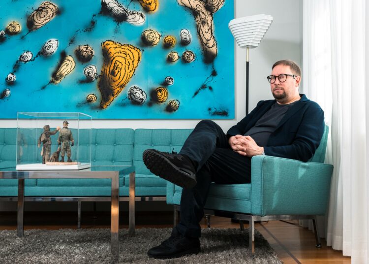 Paavo Arhinmäki nousi 2021 kuntavaalien jälkeen Helsinin apulaispormestariksi.