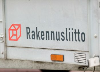 Rakennusliitto vastaa siihen, ovatko väitteet rakennusalan tilanteesta totta vai tarua.