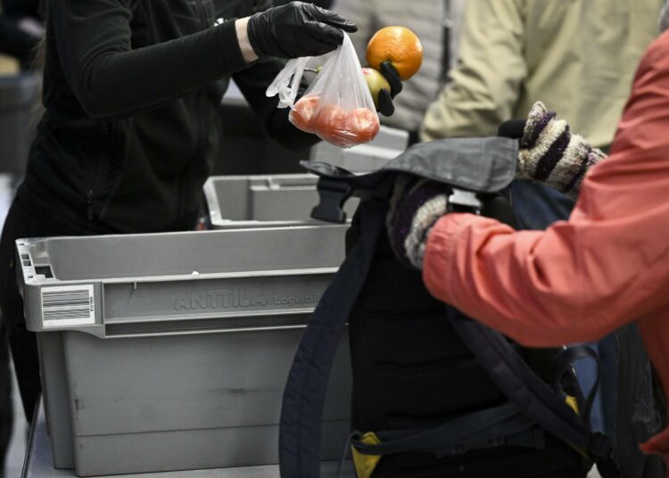 Yhä useampi suomalainen sinnittelee järjestöjen ruoka-avun varassa.