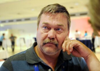 Linja-autonkuljettaja Jori Kopra Helsingistä.