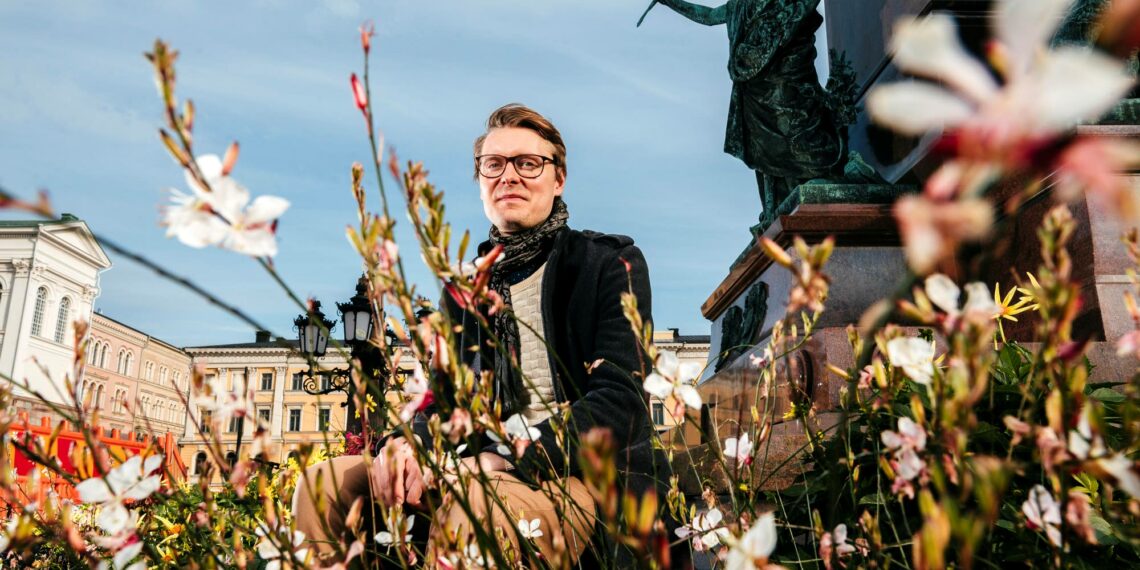Tekoälyjournalismi ei naurata Jussi Ahokasta.