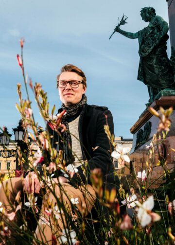 Tekoälyjournalismi ei naurata Jussi Ahokasta.