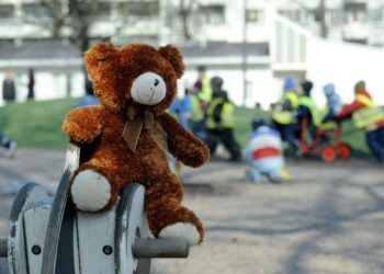 Tyypillisin kiusaamisen muoto on leikin ulkopuolelle jättäminen.