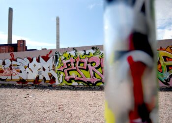 Graffiseinä Suvilahdessa vuonna 2009.