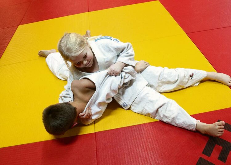 Judo on kontaktilaji.