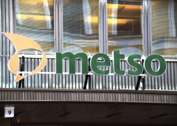 Metso ja siitä syntyvä Valmet vähentävät syksyn yt-neuvotteluissa Suomesta noin 900 työpaikkaa.