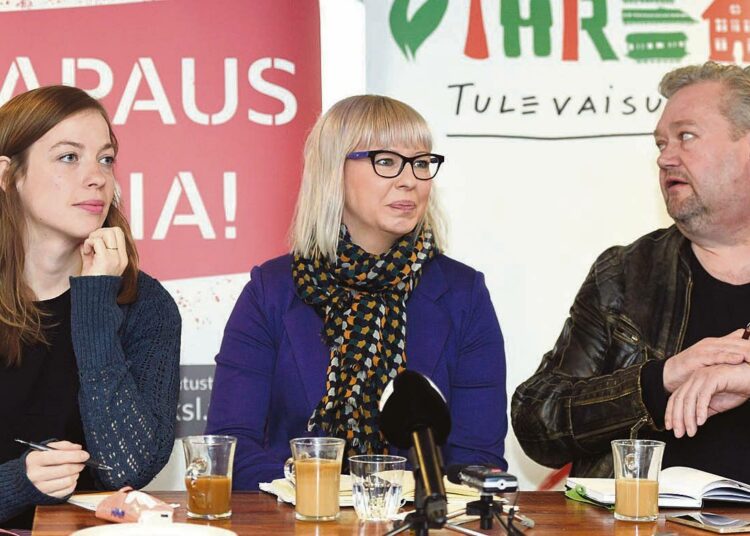 Vasemmistoliiton jäsenäänestyksessä ovat ehdolla kansanedustajat Li Andersson, Aino-Kaisa Pekonen ja Jari Myllykoski.