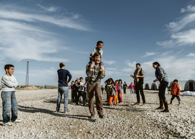 Surucin kaupungin lähellä Kaakkois-Turkissa sijaitsi yksi vapaaehtoisten perustamista leireistä Syyrian pakolaisille. Nyt Turkin viranomaiset ovat hävittäneet nämä leirit.