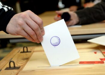 Vasemmistoliiton Uudenmaan osastolla on koossa 19 ehdokasta kevään eduskuntavaaleihin. Kuva vuoden 2015 eduskuntavaalien äänestyksestä.