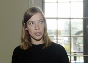 Jos hallitus haluaa lisätä työllisyyttä, on korkea aika panostaa suomalaisten osaamiseen, sanoo Li Andersson.