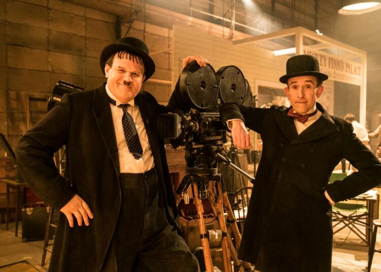 Stan & Ollie eli suomalaisittain Ohukainen ja Paksukainen on täynnä lempeää huumoria. Pääosia esittävät Steve Coogan (Stan Laurel, oik..) ja John C. Reilly (Oliver Hardy).