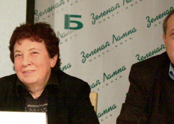 Jelena Gusjatinskaja perusti Moskovassa arkiston yli 20 vuotta sitten; Sergei Kuzmin aloitti järjestötoiminnan Tomskissa 1990-luvun puolivälissä.