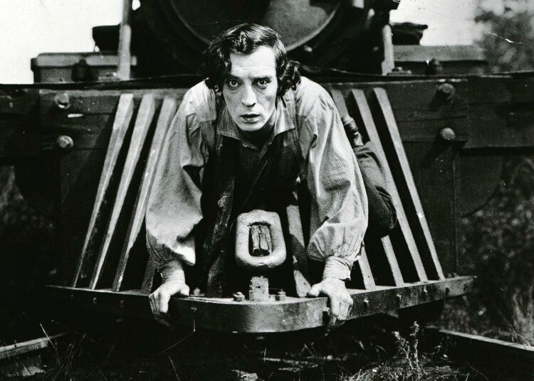 Kuuluisimmassa komediaklassikossaan Buster Keaton (kuvassa) yrittää sisällissodan aikana pelastaa sekä tyttöystävänsä että veturinsa vihollisvakoojien käsistä.