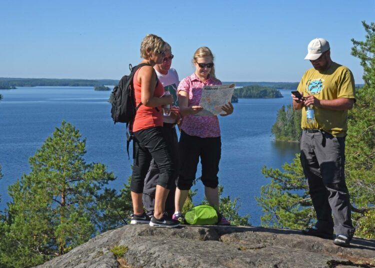 Linnasaaren kansallispuisto Saimaalla houkuttaa retkeilijöitä yhä enemmän kuten muutkin Suomen kansallis- ja luonnonpuistot.