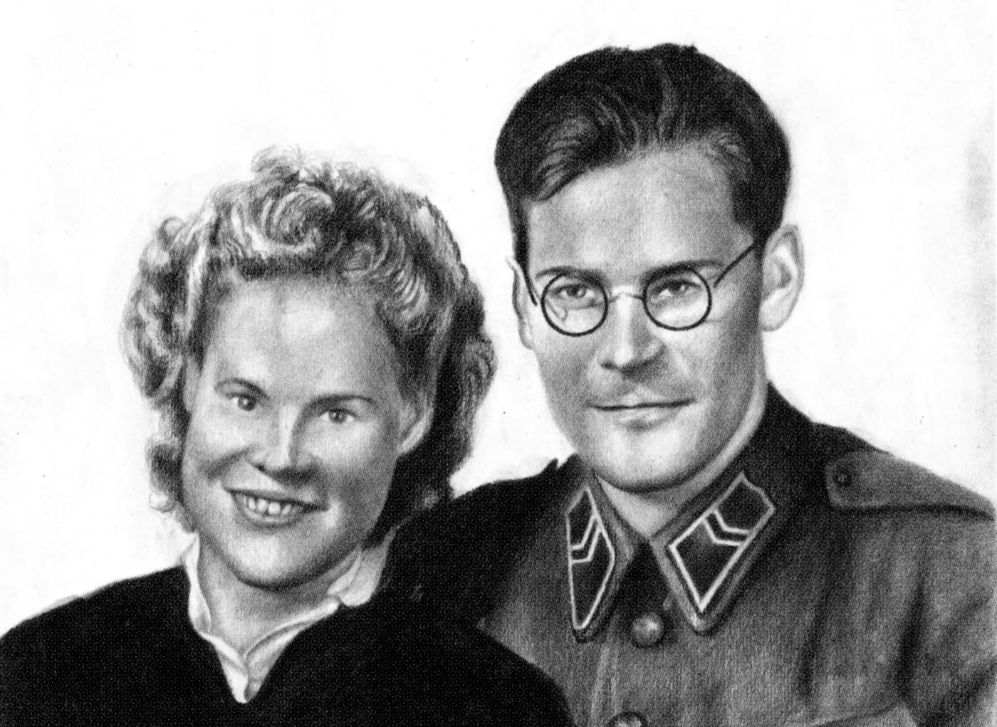 Monumentti Kalle P talo Oli Sittenkin Vain Ihminen KU Monumentti Kalle P talo Oli Sittenkin Vain Ihminen KU
