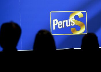 Huhut perussuomalaisten kuolemasta olivat tälläkin kertaa ennenaikaisia.