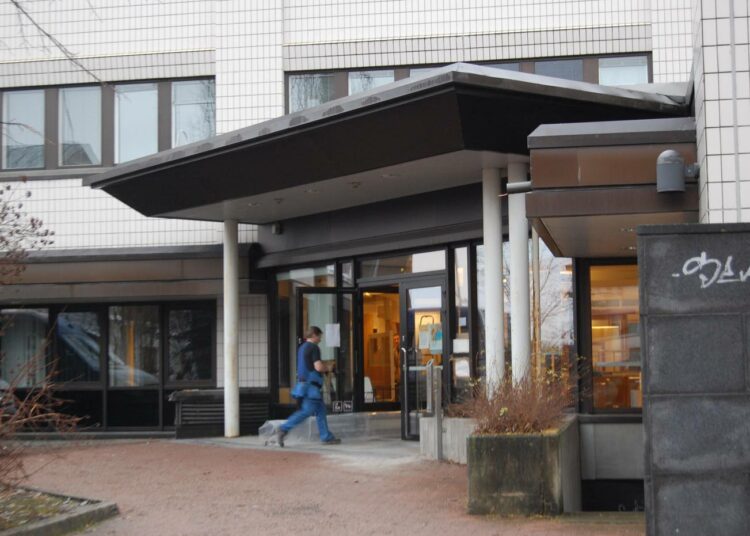 Kansalaistoiminnan keskuksen sijasta Kelan entisiä tiloja kunnostetaan Jyväskylässä kaupungin pääsosiaaliaseman käyttöön.