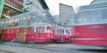 Raitiovaunuja Rudolfsheimin varikolla Itävallan pääkaupungissa Wienissä.