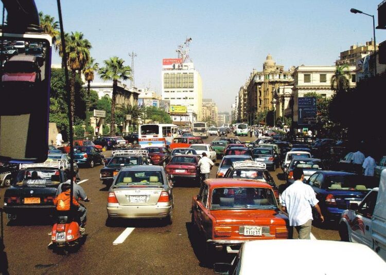 Jättiläismäinen ja kaoottinen Kairo on sosiaalisten vastakohtien kaupunki.