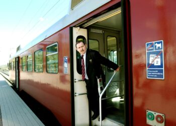 VR järjestää syksyllä kaksi konduktöörikurssia, mutta ne eivät helpota nykyistä tilannetta.