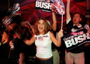 George W. Bushin kansansuosio siivitti republikaanit voittoon kongressivaaleissa.