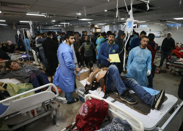 Potilaita sairaalassa Gazassa tammikuussa 2024.