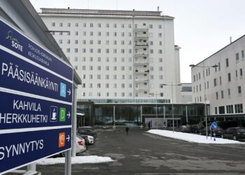 Hallitus esittää lisäaikaa vain niille hyvinvointialueille, jotka saavat taloutensa ylijäämäiseksi vuonna 2025.