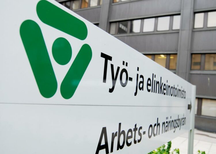 Maailmalta kantautuvat myönteiset signaalit luovat monilla alueilla toivoa siitä, että viimeistään ensi kesänä näkymät olisivat paremmat.