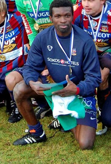 Babatunde Wusu oli ratkaiseva pelaaja JJK:n noustessa liigaan kaudella 2008.