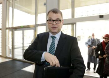 Keskustan puheenjohtajan Juha Sipilän on määrä palata sairauslomalta maanantaina, mutta hän puhui jo keskiviikkona Vero2014-tilaisuudessa.