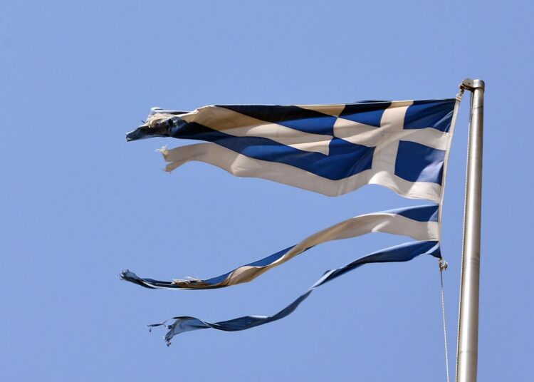 Euroaluetta perustettaessa Kreikka ei olisi täyttänyt jäsenyyden edellytyksiä, valtion velka oli 99 prosenttia BKT:stä.
