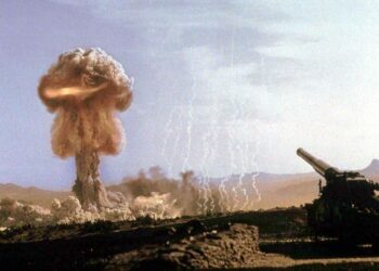 Yhdysvallat testasi vuonna 1953 atomitykkiä.