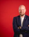 "Surullinen fakta on, että kaikkein huonoiten taloutta on viimeiset kaksi vuotta hoitanut Suomi", sanoi Jussi Saramo vappupuheessaan.