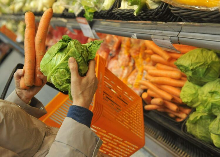 Suurten super- ja hypermarkettien markkinaosuus on Suomessa perinteisesti vahva.