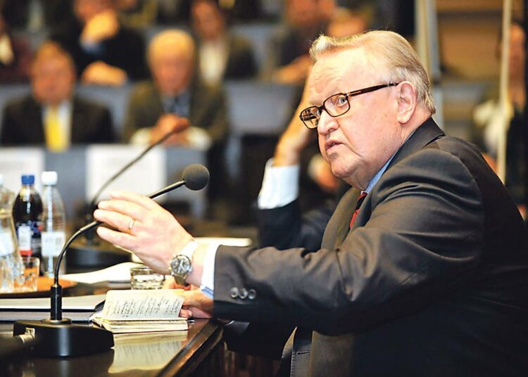 Suomi sai rutkasti huomiota Martti Ahtisaaren Nobelin myötä.