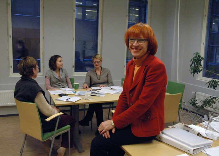 Marja-Liisa Manka julistaa iloa työhön.