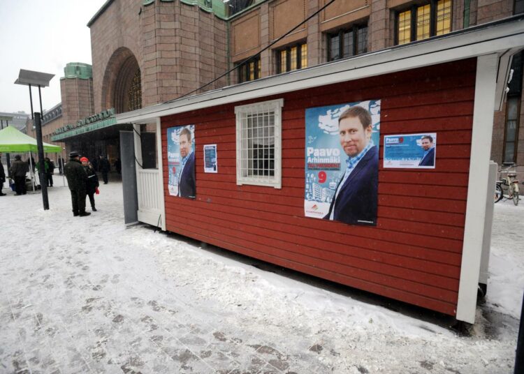 Paavo Arhinmäen ensimmäisen kierroksen kampanjointi päättyy lauantaina vaalimökillä rautatieasemalla. Arhinmäki on paikalla kello 14.15–15. Vaalimökki on avoinna myös sunnuntaina.