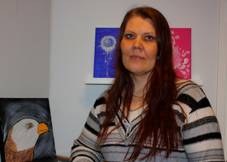 Tampereen turvatalon johtajan, Mari Uusi-Niemen mukaan nuoria vaivaavat yksinäisyys, kiusaaminen ja kodin ongelmat.