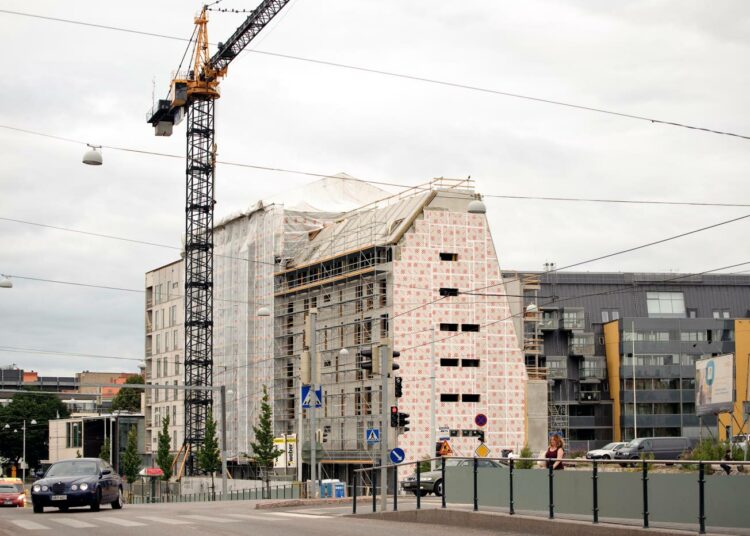 Helsingin kaavoitus keskusteluttaa poliitikkoja.