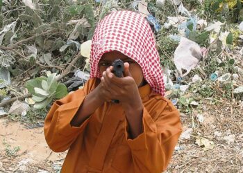 ”Minusta tulee isona mujahediini, islamilainen taistelija”, lelupyssyllä leikkinyt somalialainen pikkupoika totesi valokuvaajalle Mogadishussa id-juhlan aikana viime vuoden syyskuussa.