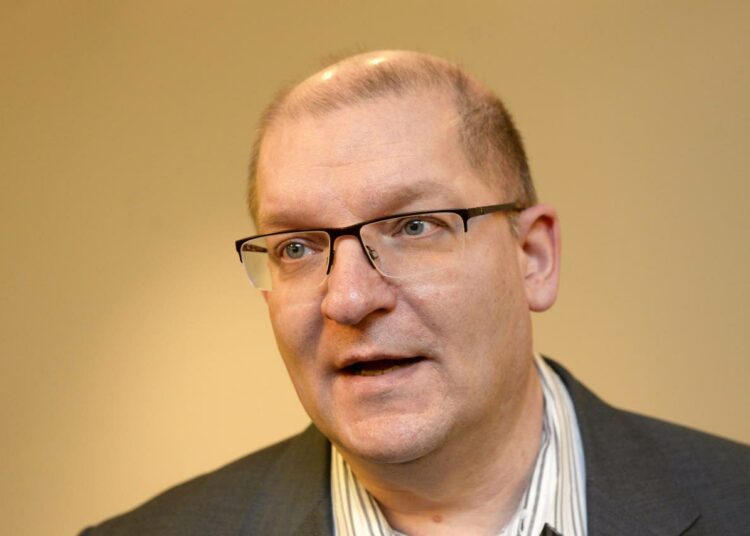 Riku Aallon johtama Metallityöväen liitto sekä kolme muuta teollisuusliittoa yhdistyy 270 000 jäsenen suurliitoksi.