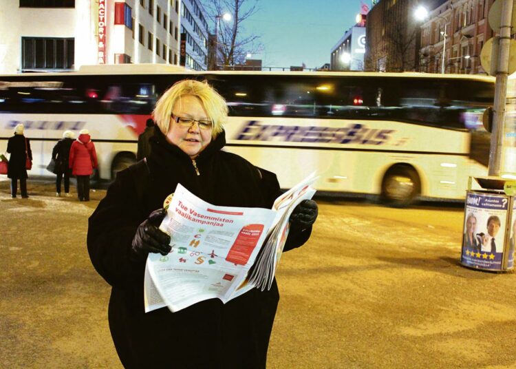 Sinikka Torkkola sanoo hallitsevansa hyvin viestinnän ja julkisuuden.