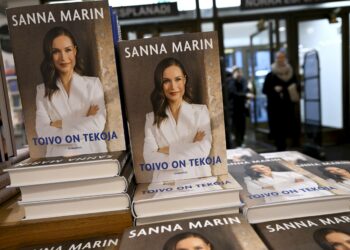 Sanna Marinin kirja Toivo on tekoja ilmestyi viikko sitten.