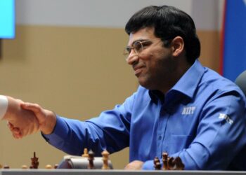 Viswanathan Anand on yhä maailmanmestari, mutta näillä otteilla korkeintaan seuraavaan MM-otteluun saakka.