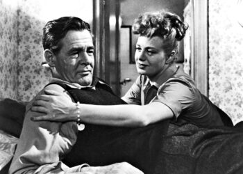 He pakenivat huomispäivää on peräti viimeiseksi noir-elokuvaksi kutsuttu rikosjännäri pankkirosvoista. Kuvassa Robert Ryan ja Shelley Winters.