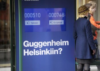 Ulkomainosyhtiö JCDecauxin raitiovaunupysäkkimainos Guggenheimista vuodelta 2012.