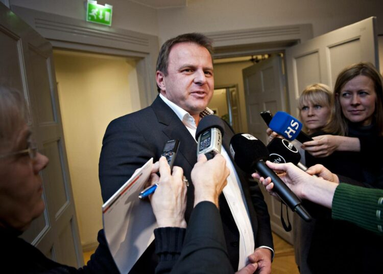 LSG:n toimitusjohtaja Steffen Rosch ilmaisi tuoreeltaan tyytymättömyytensä sovittelun tulokseen ja uhkasi työntekijöitä säästötoimilla.