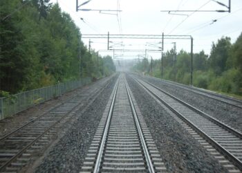 VR Track on ilmoittanut irtisanomisista ja koko kunnossapitohenkilökunnan lomautuksista.