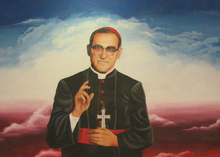 Oscar Romeron kuva seinämaalauksessa San Salvadorin yliopistolla.