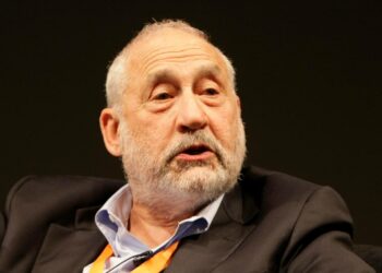 Talousnobelisti Joseph Stiglitzin mielestä eurojohtajat haluavat ennen kaikkea lopettaa Tsiprasin vasemmistohallituksen.